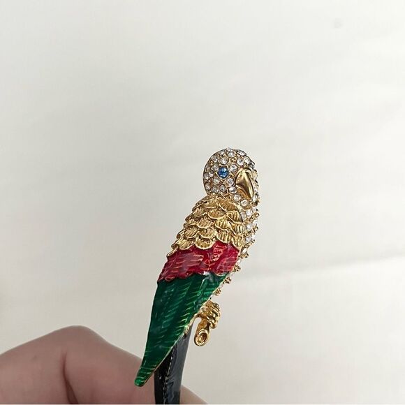 Vintage Giorgio Rhinestone Parrot Brooch Enamel Gold Bird Pin Statement Costume - Picture 1 of 6